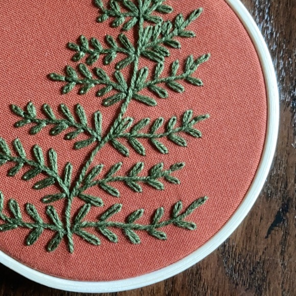 Fern on Terracotta 4"  Embroidery Mini-Hoop - Picture 2 of 4
